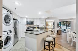 2119 Villamare