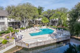 77 Springwood Villas