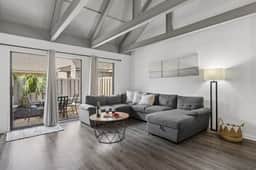 763 Queens Grant - Image 2