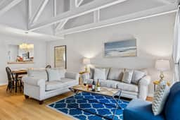 724 Queens Grant - Image 2