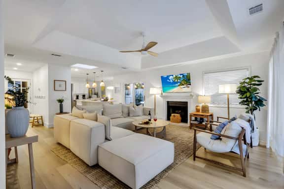 11 Pender Lane - Image 1