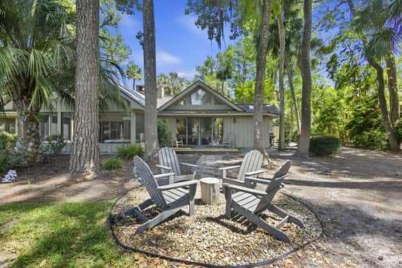 10 Woodbine Place - Image 1
