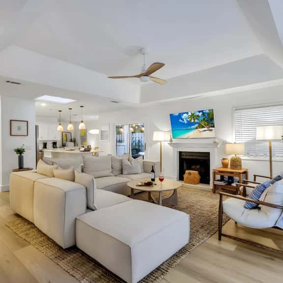 11 Pender Lane - Image 1