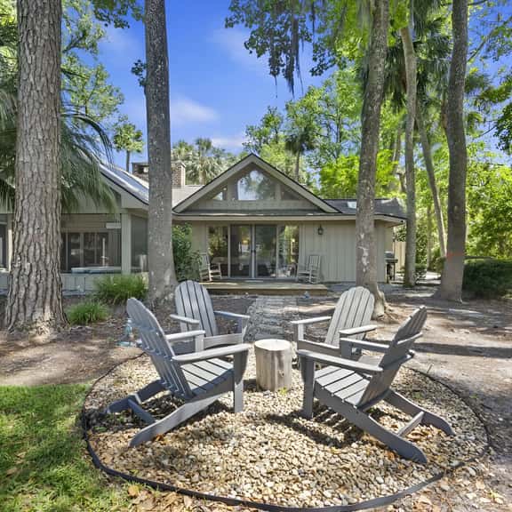 10 Woodbine Place - Image 1