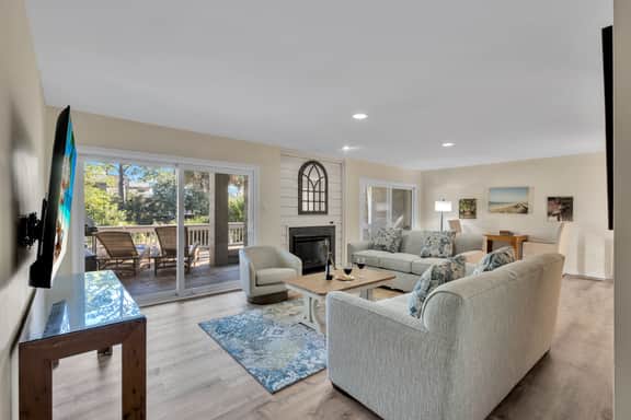 3 Mizzenmast Lane