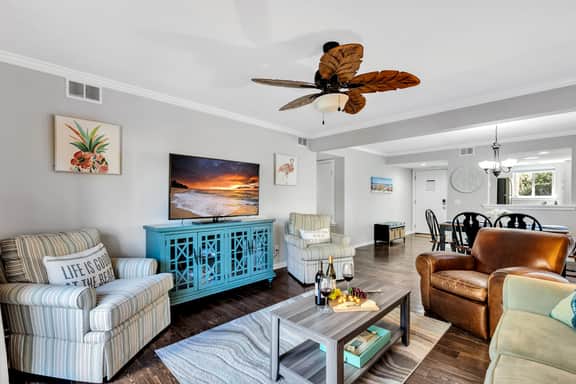 201 Tanglewood Villas
