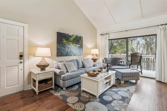 2319 Racquet Club