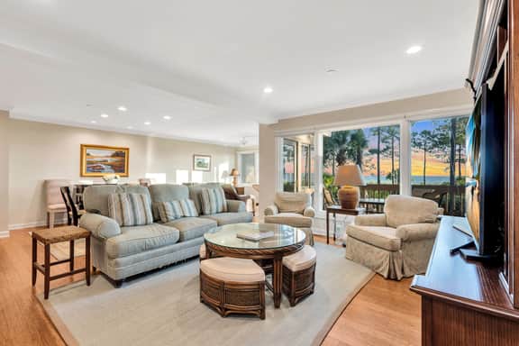 1418 South Beach Villas
