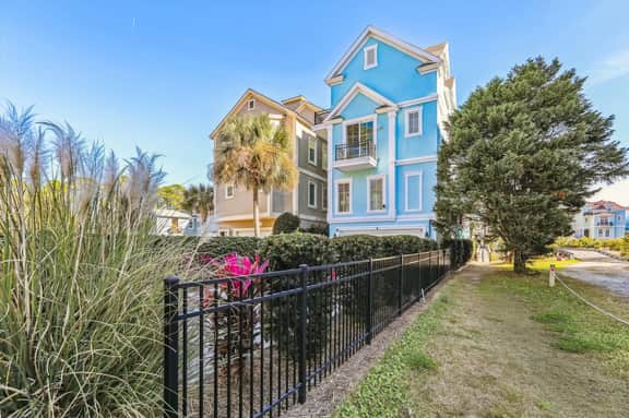 34 Bradley Circle