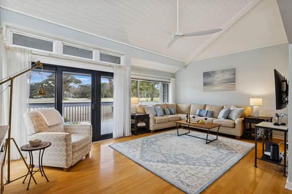 242 Turnberry Villa