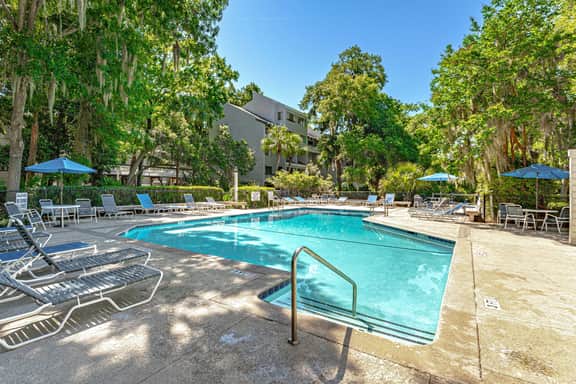 7018 Treetops Villa