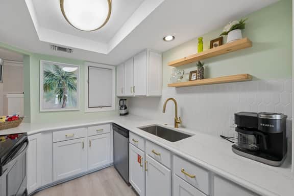 7416 Anchorage Villa