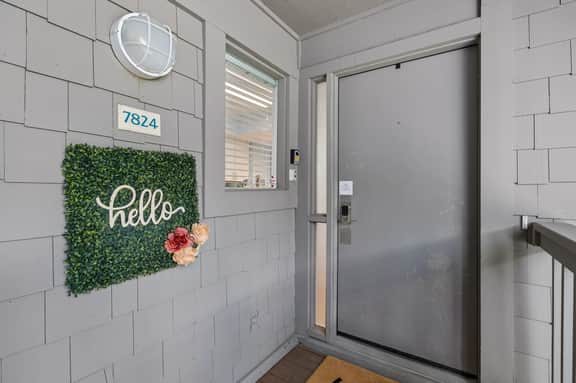 7824 Centre Court Villa