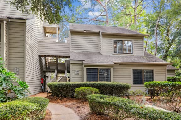 2319 Racquet Club